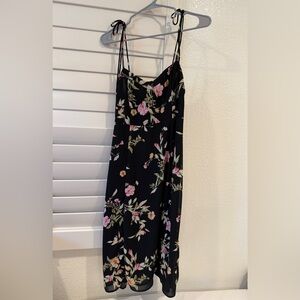 Forever 21 Black Floral Maxi Dress